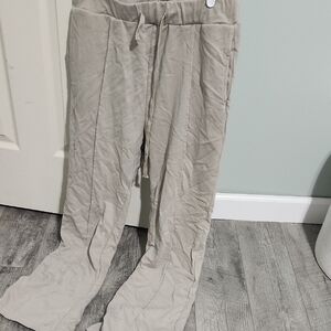 Women's Wide Leg Pants in Cream